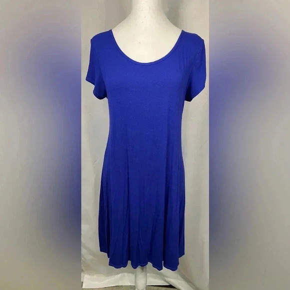 TMG New York Dresses & Skirts - TMG New York women’s dress‎ casual T-shirt style